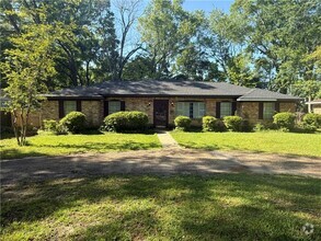Building Photo - 2413 Wilson Ave