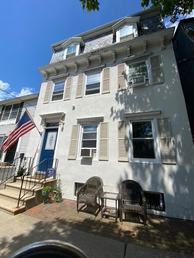 409 Farnsworth Avenue 409 Farnsworth Avenue Bordentown NJ 08505