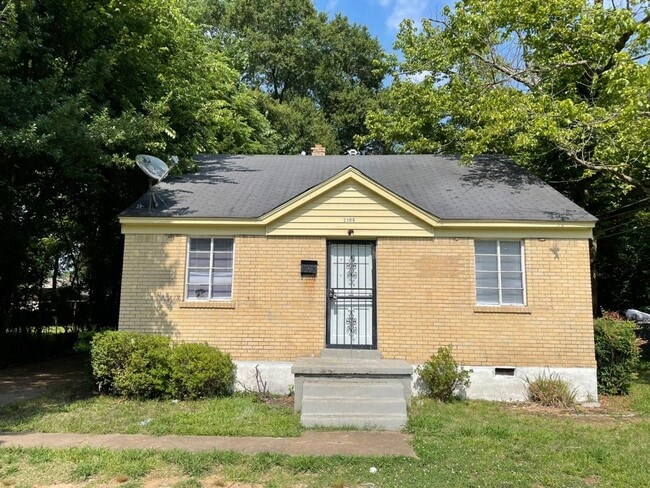 Primary Photo - 2106 Charleston Rd