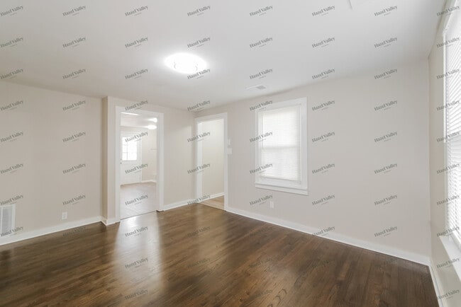 Building Photo - 9713 Rice Ave