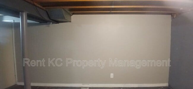 Building Photo - 513 NW 88th St