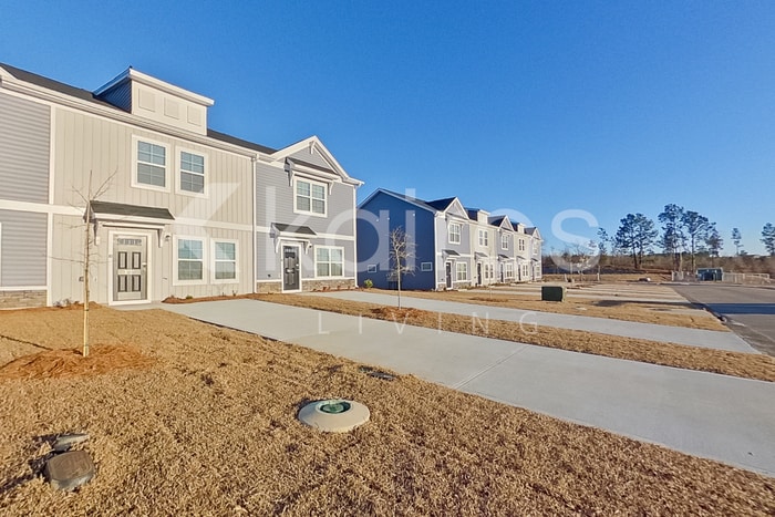 Building Photo - 2191 Banyan Cir