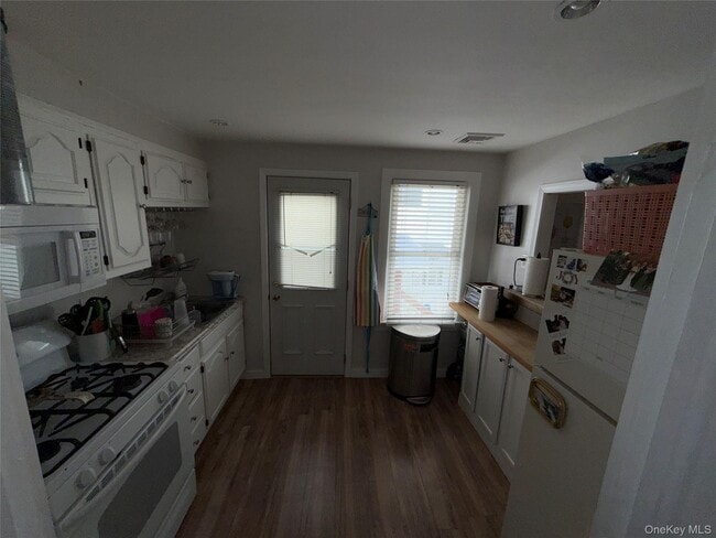 Building Photo - 41 Kentucky St