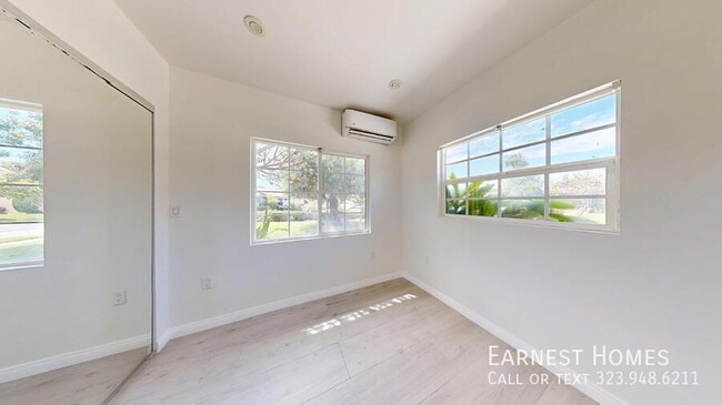 Building Photo - 19020 Sylvan St