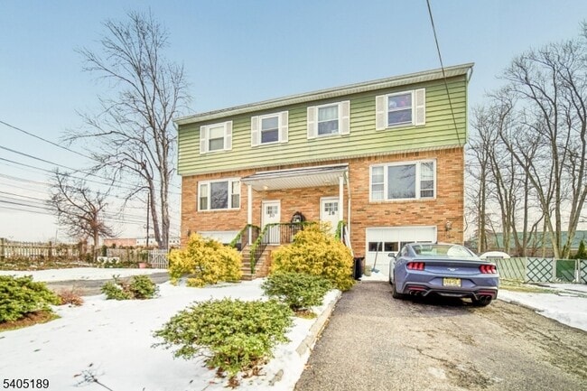 Building Photo - 30 Sanford Ave