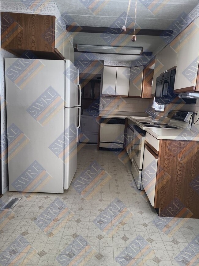 Building Photo - Coming Soon!