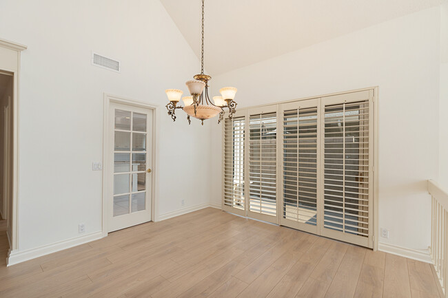 Dining room - 3481 Aquarius Dr