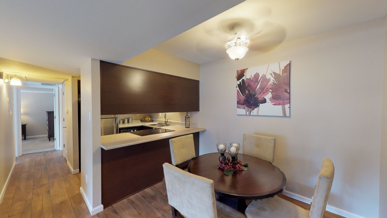 Whisper Hollow Apartments Maryland Heights Mo Apartment Finder