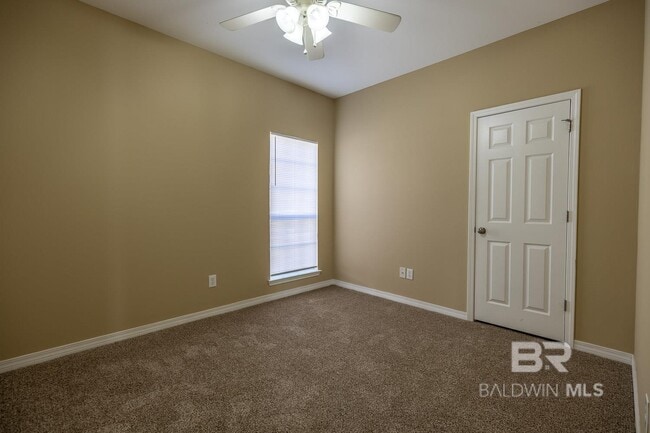 Building Photo - 33740 Stables Dr E