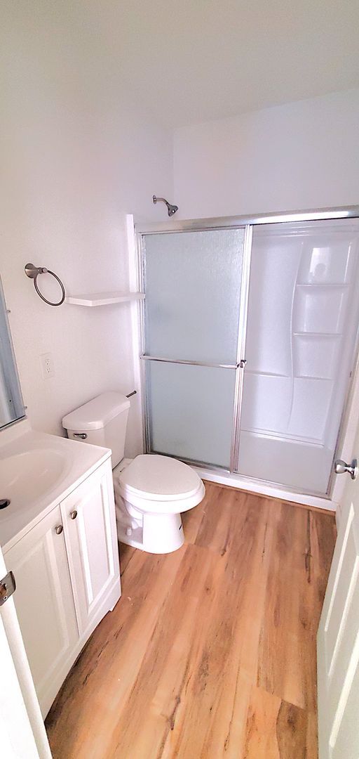 Building Photo - Beautifully 3-bedroom, 1-bathroom apartment