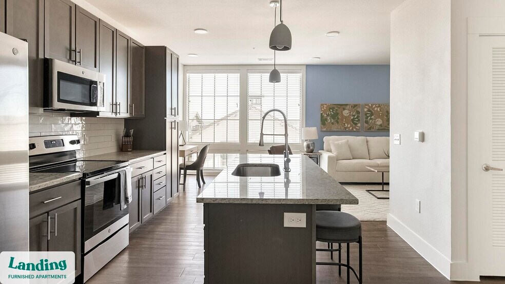 Primary Photo - 20915 Wilderness Oak