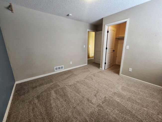 Building Photo - 18972 E 44th Pl