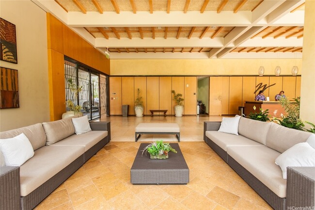 Building Photo - 1551 Ala Wai Blvd