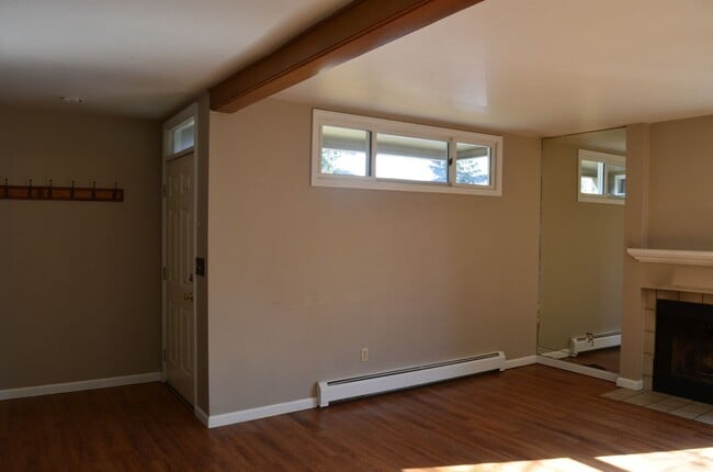 Building Photo - 2811 Baxter Rd