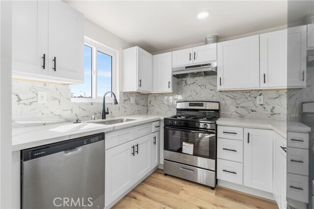 Building Photo - 523 W 12th St