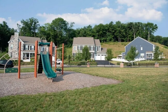 Building Photo - 152 Overbrook Dr