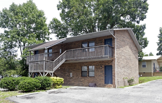 Primary Photo - Chapman Heights Apartments