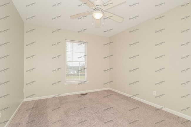 Building Photo - 1965 Masters Dr