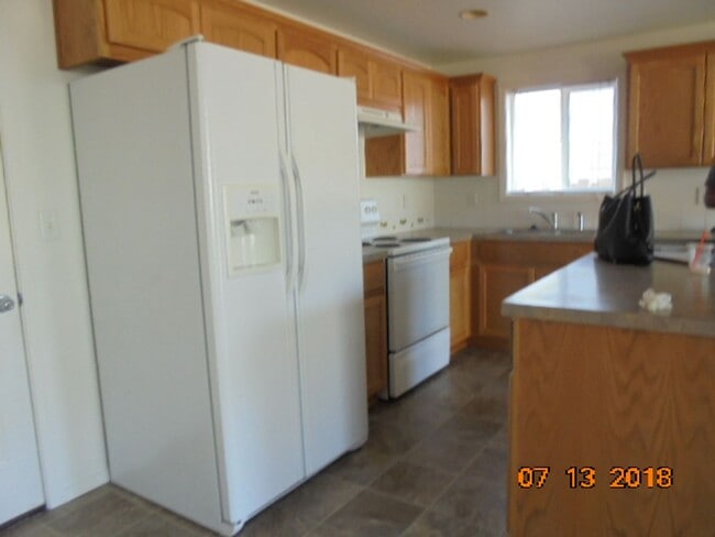 Building Photo - 3557 NE Hembree St