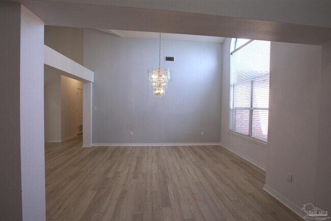 Building Photo - 4025 Teal Way