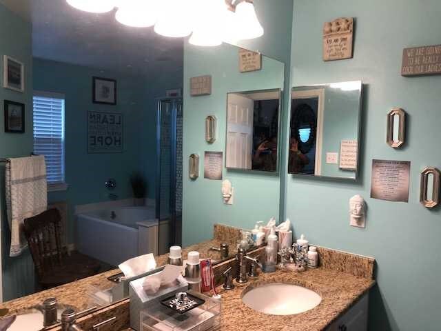 Building Photo - 25254 Finchgrove Ln