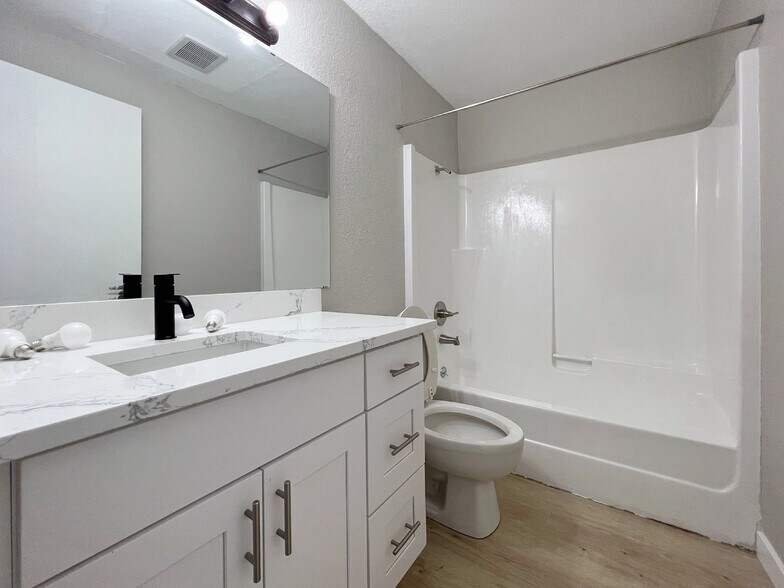 Bathroom - 17612 80th Ct NE