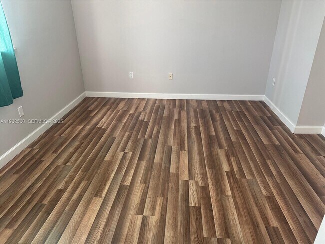 Building Photo - 2280 SW 32nd Ave