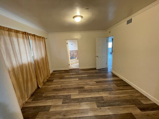 Building Photo - Tranquil Home in the Hills of Rancho Palos Verdes Overlooking the Los Angeles Harbor