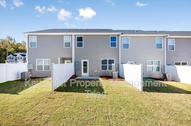 Building Photo - 1122 Banworth Ct