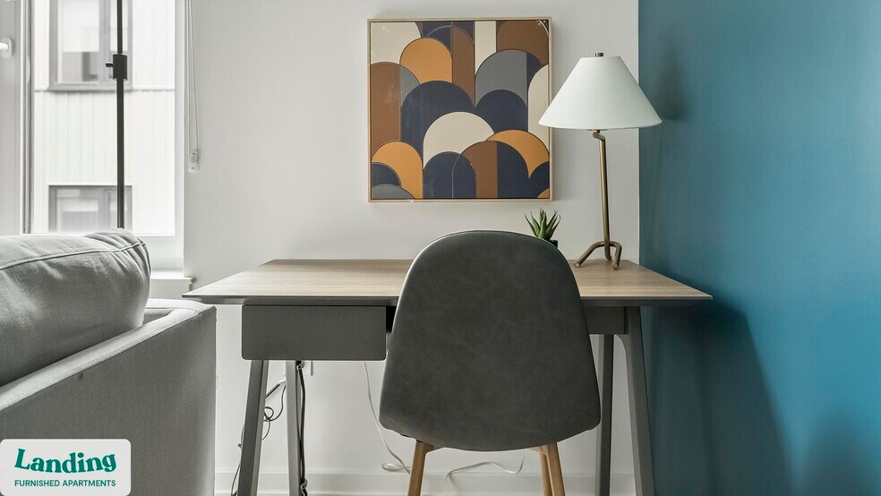 Building Photo - 2009 N Howard St