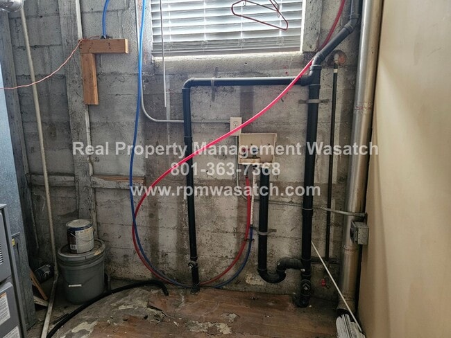 Building Photo - 7725 S 1530 W