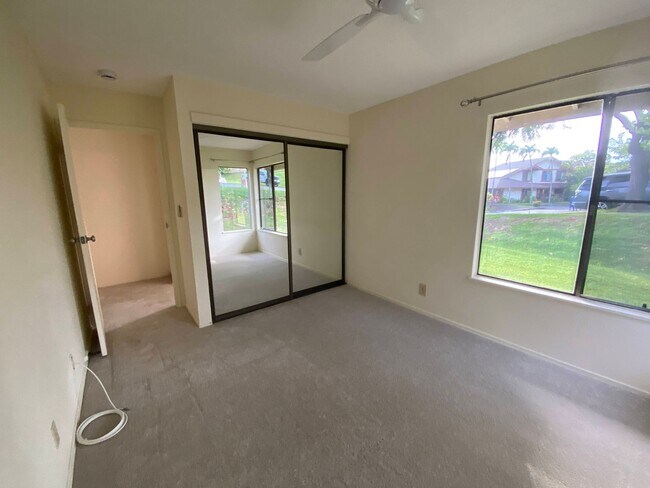 Building Photo - 159LOP