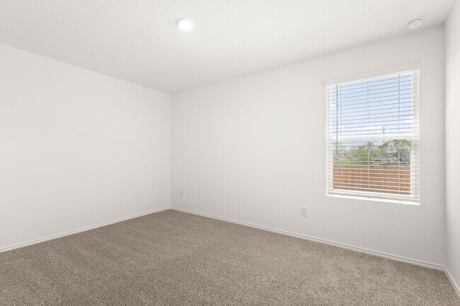 Building Photo - 2038 Zephyr Lily