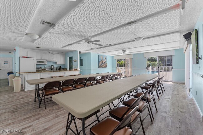 Building Photo - 3001 Sandpiper Bay Cir