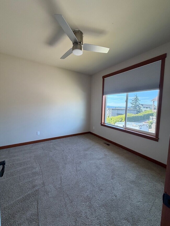 Building Photo - Military Discount - Please Inquire! ~ Whiskey Ridge View Home | 5 Bed + Bonus Living Space with O...