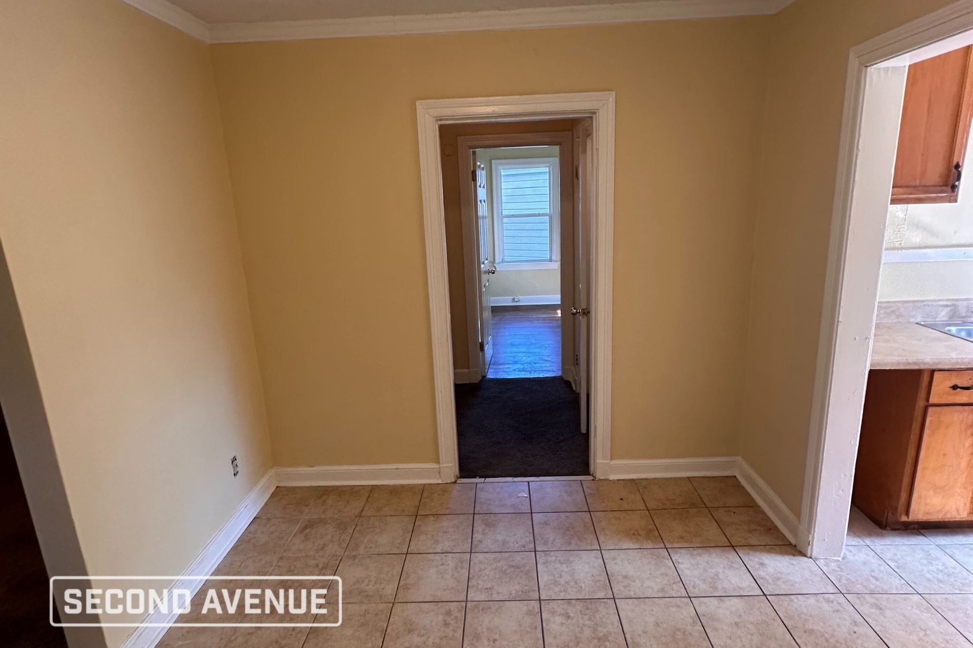 Building Photo - 2455 Twain Ave