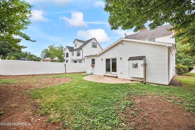 Building Photo - 18 Fierro Ave