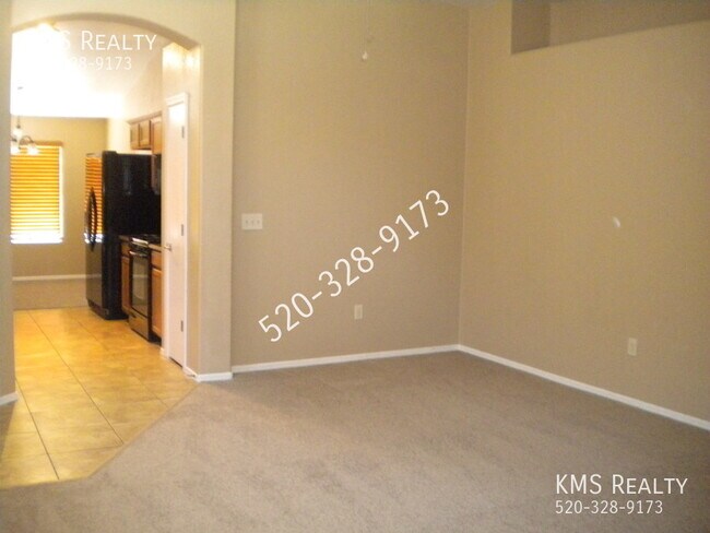Building Photo - 2 Bed/2 Bath Town Home - OWNER/AGENT