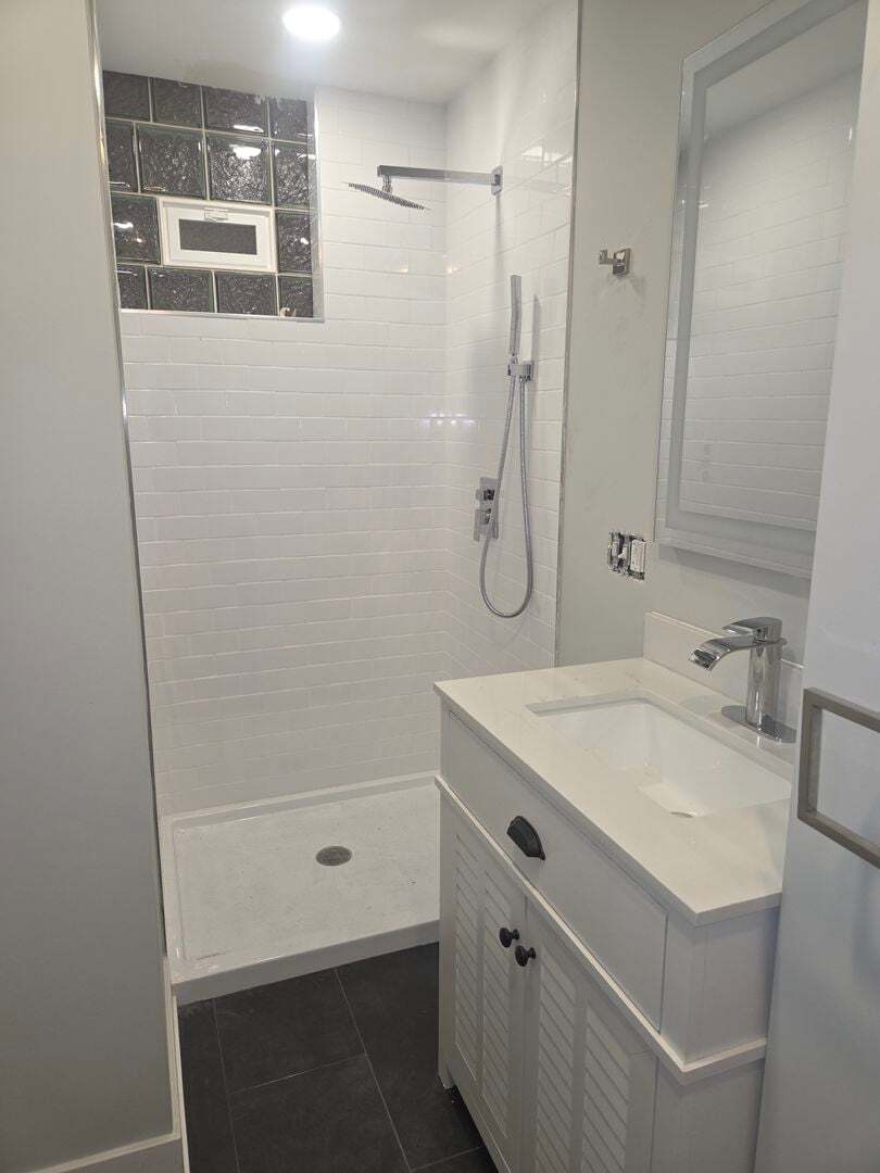 Building Photo - 2618 N Mozart St