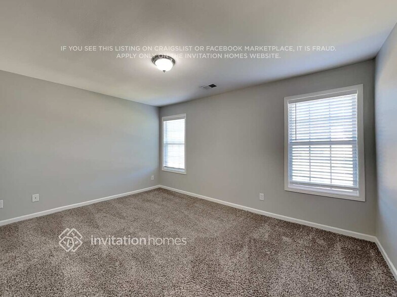 Building Photo - 6576 White Spruce Ave