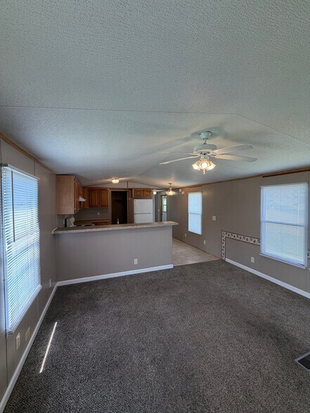 Building Photo - 16 Tylers Cookie Ln