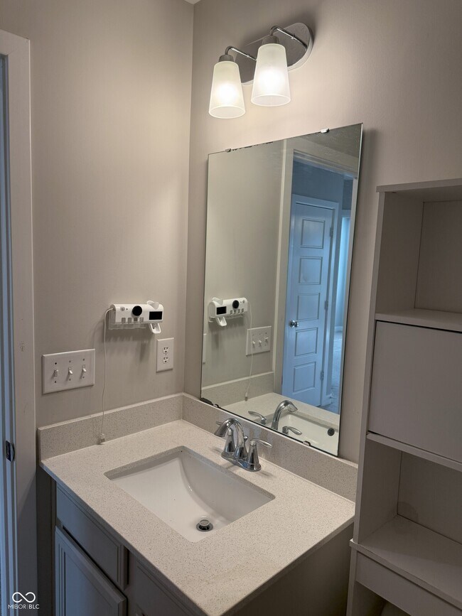 Building Photo - 17361 Graley Pl