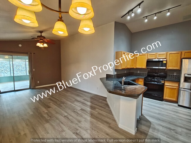 Building Photo - 5524 W Guild Springs St