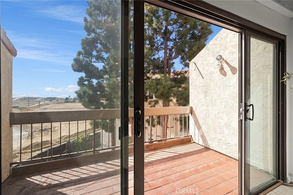 Building Photo - 8180 Manitoba St