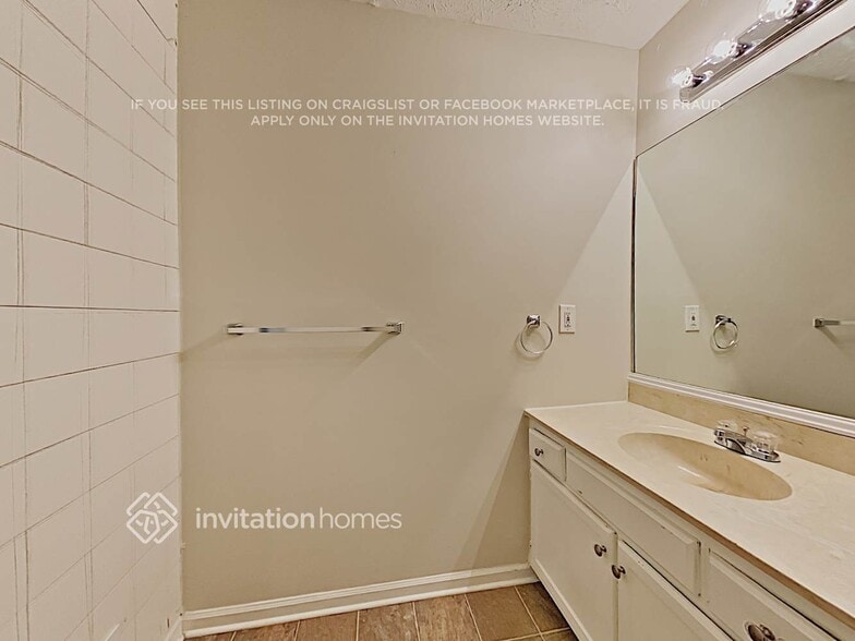 Building Photo - 2632 Mountain Brook Ct