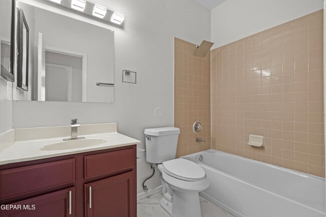 Building Photo - 14720 Sand Gate Dr