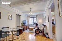 Building Photo - 785 W End Ave