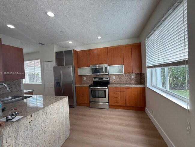 Building Photo - 4249 Magnolia Ridge Dr
