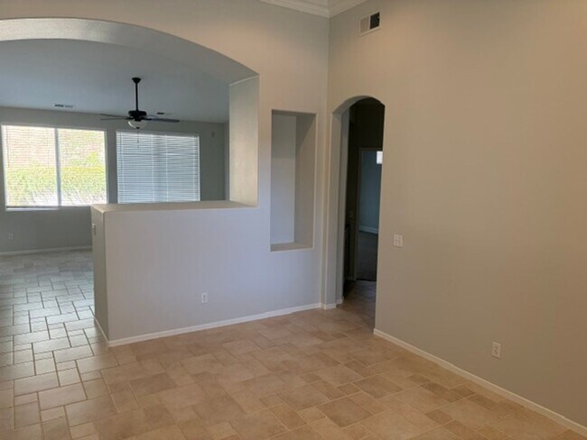 Building Photo - 37771 Spruce Ct