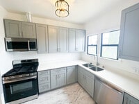 Building Photo - 1540 E Wilson Ave